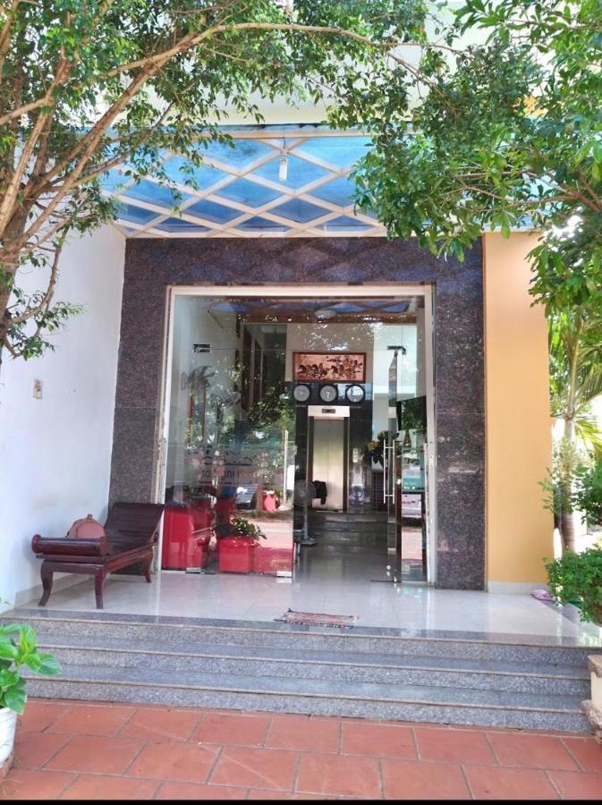 Phuong Huy Hotel Буонметхуот Экстерьер фото