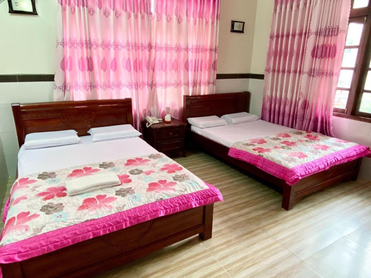 Phuong Huy Hotel Буонметхуот Экстерьер фото